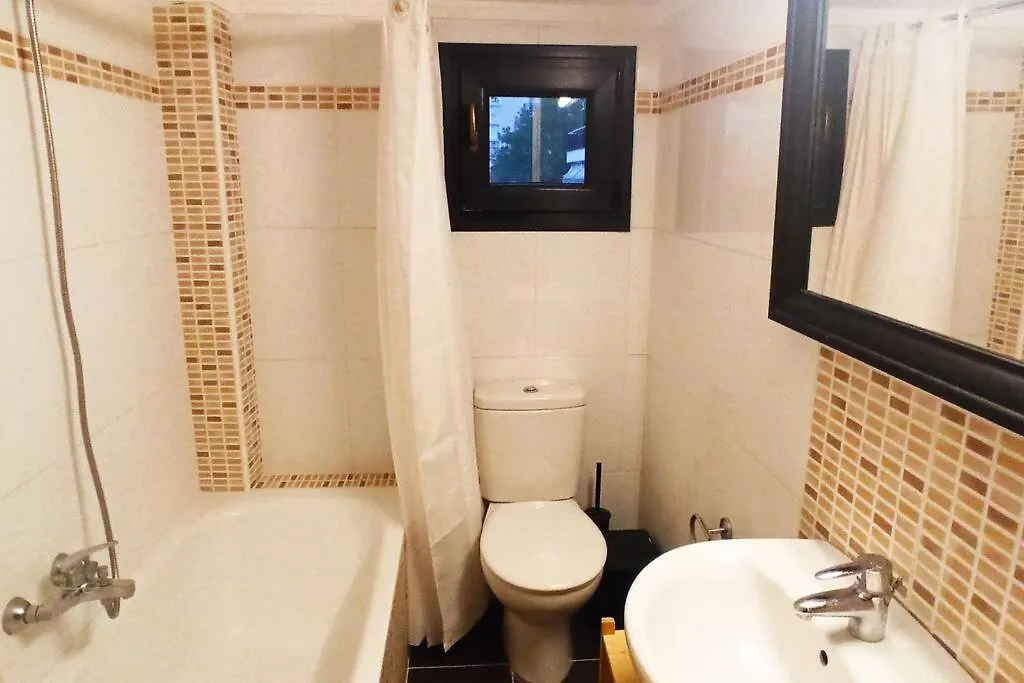 Grand Getaway Suite 300Mts From The Beach Peraia  Peraia (Thessaloniki)